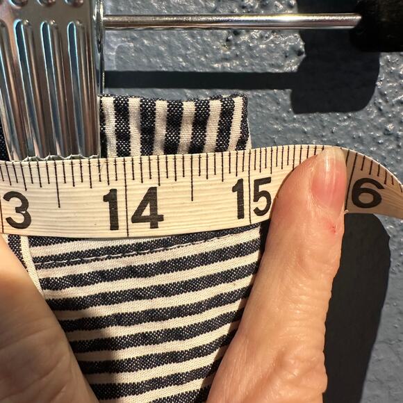 Ann Taylor Factory Size 4 Seersucker Black & White Stripe Skirt Tie timeless - Picture 6 of 9